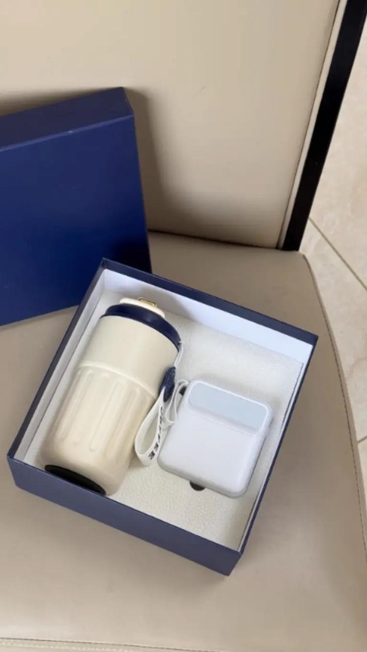 50元预算也能送出惊喜——定制刻字礼盒 企业年会的贴心实用之选